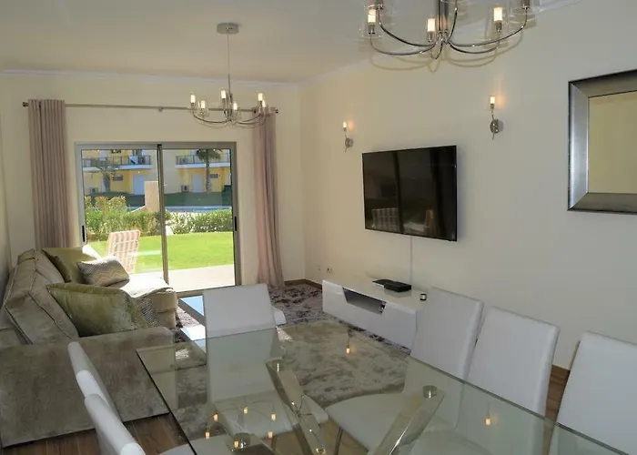 아파트 Marina Gold